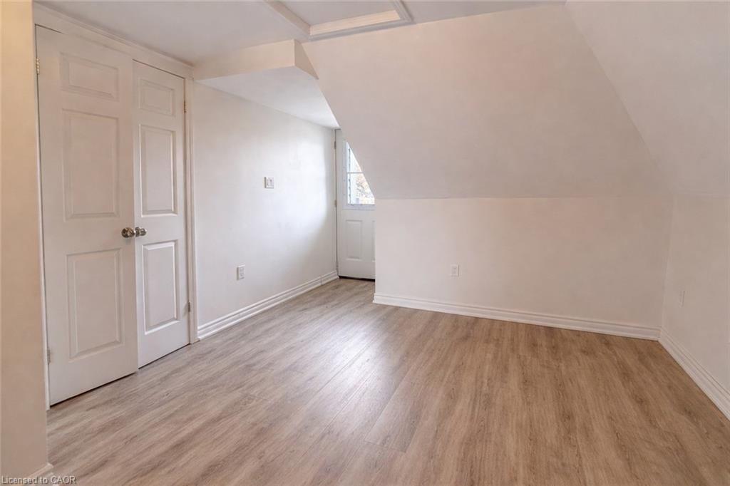 Unit 3 - 76 Wentworth Street S, Hamilton 2
