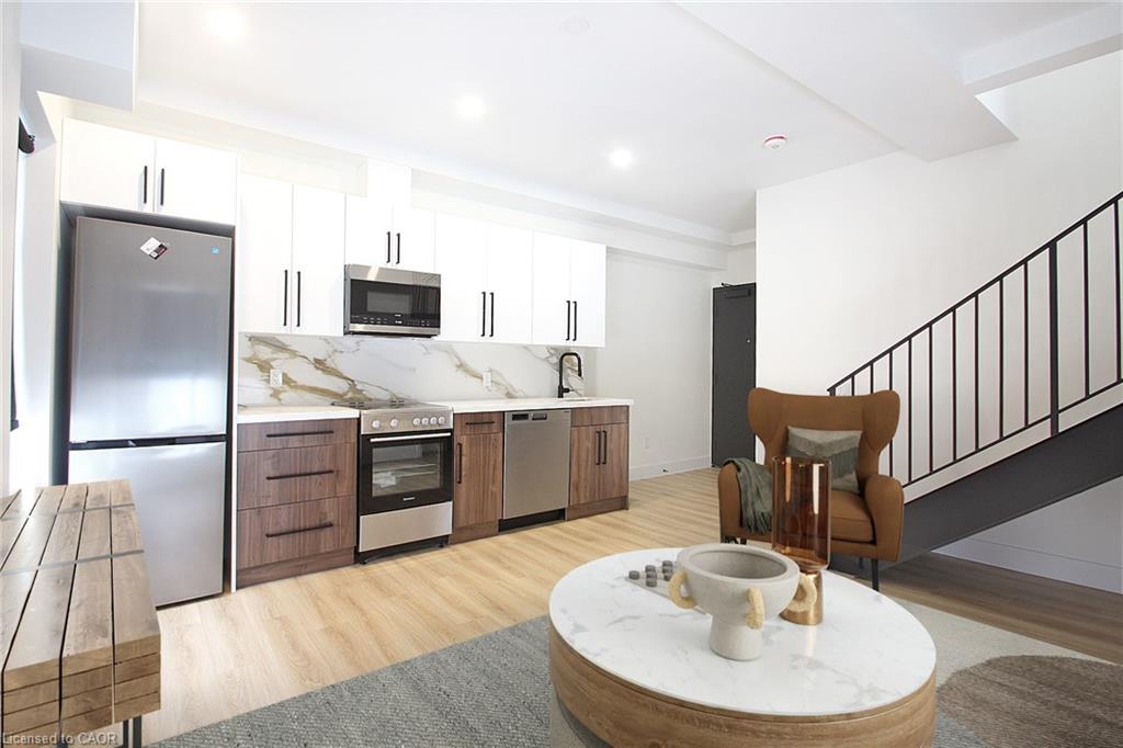 Unit 13 - 131 Wellington Street N, Hamilton 5