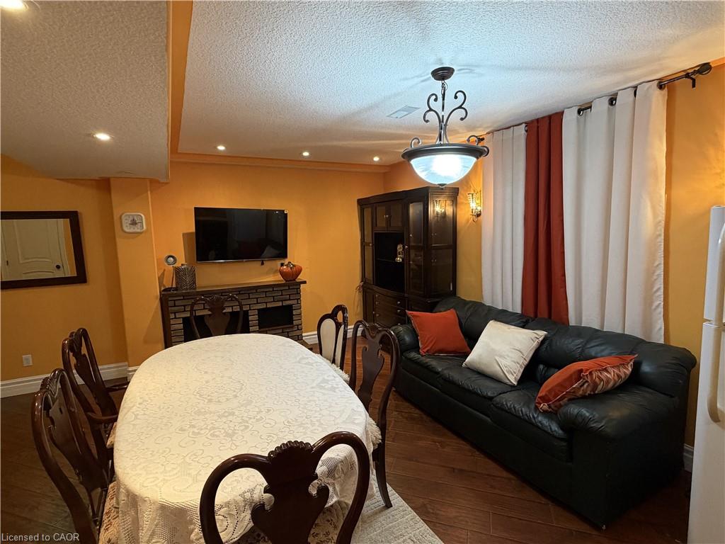 2 Pineridge Drive, Hamilton 5