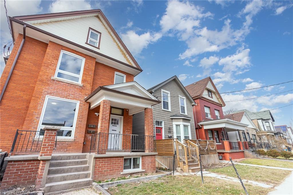 Unit SECOND - 291 Emerald Street N, Hamilton 2
