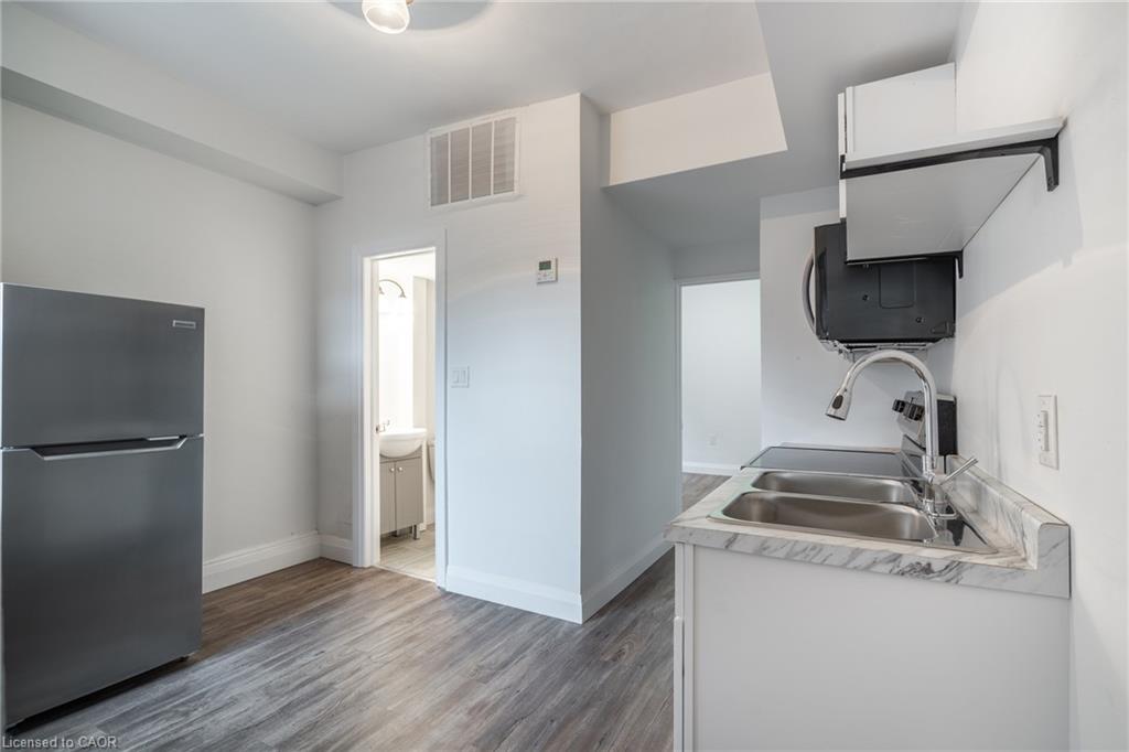 Unit 3 - 524 King Street E, Hamilton 4