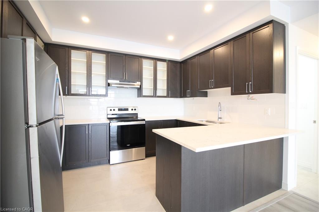 Unit 313 - 5 Hamilton Street N, Flamborough 3