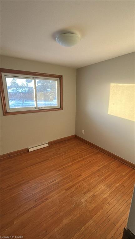 Unit Upper - 26 Glengarry Road, St. Catharines 3