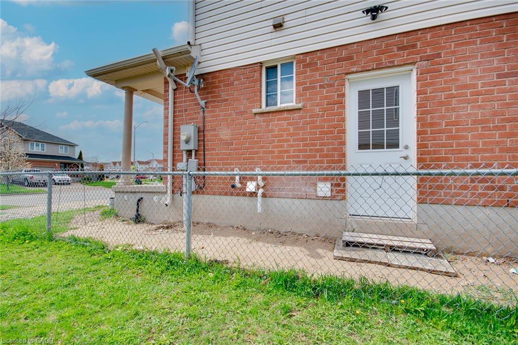 Unit Basement - 110 Commonwealth Street, Kitchener 2