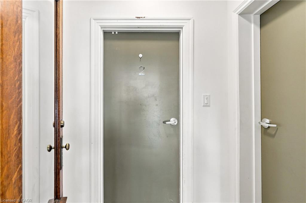 Unit 2 - 39 Garfield Avenue S, Hamilton 4