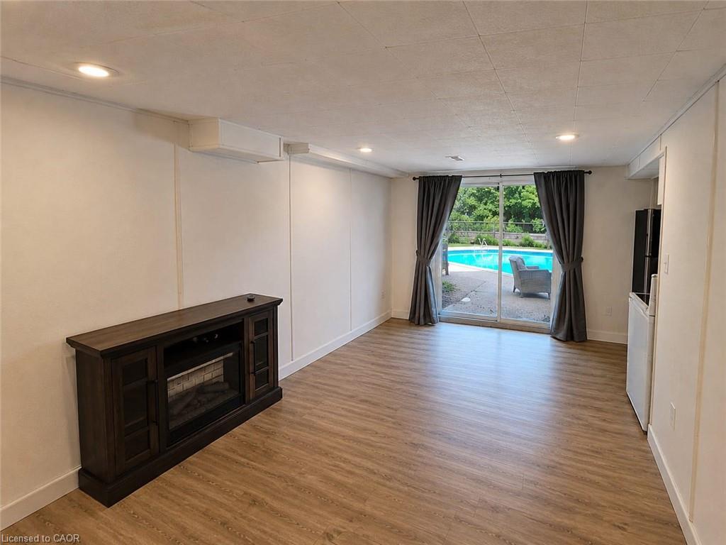 Unit Basement - 2351 Woking Crescent, Mississauga 3