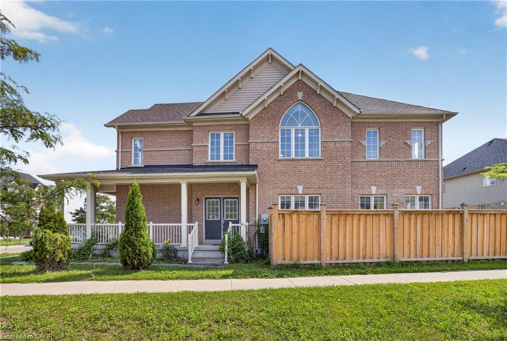 Unit Upper - 407 Linden Drive, Cambridge 4