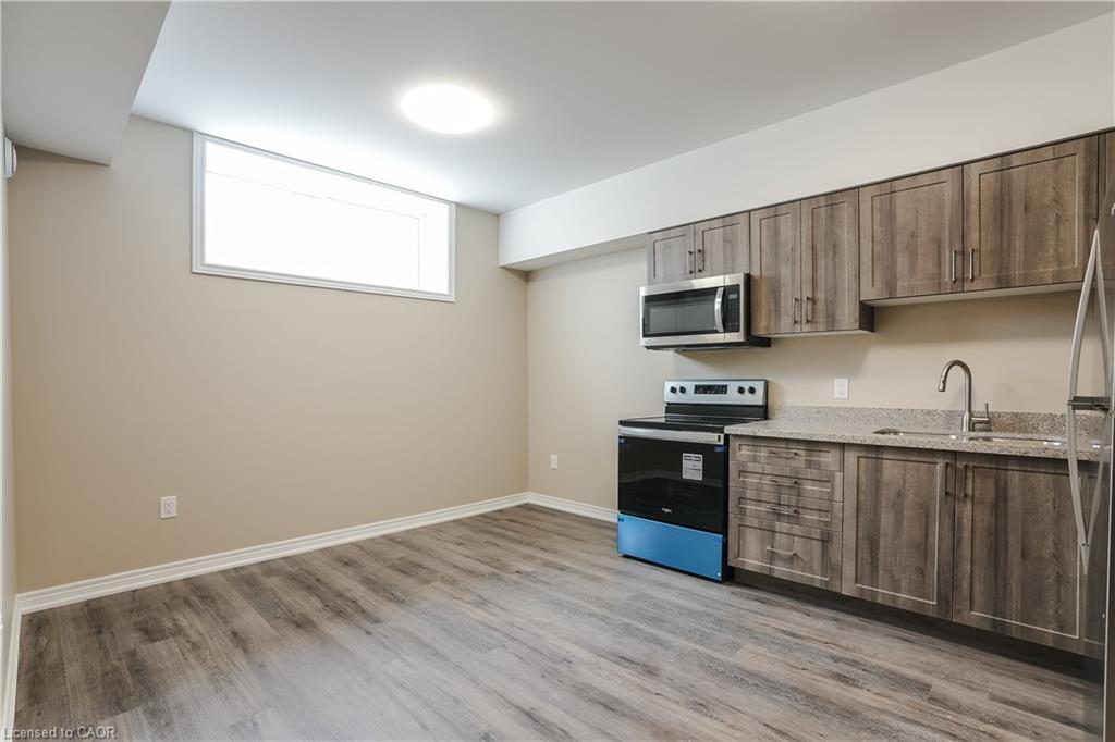 Unit B - 183 Rykert Street, St. Catharines 5