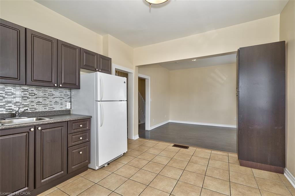 Unit 2 - 340 Cannon Street E, Hamilton 4