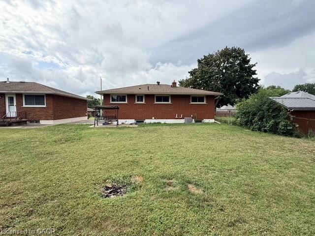 Unit UPPER - 236 Bruce Street, Brantford 3