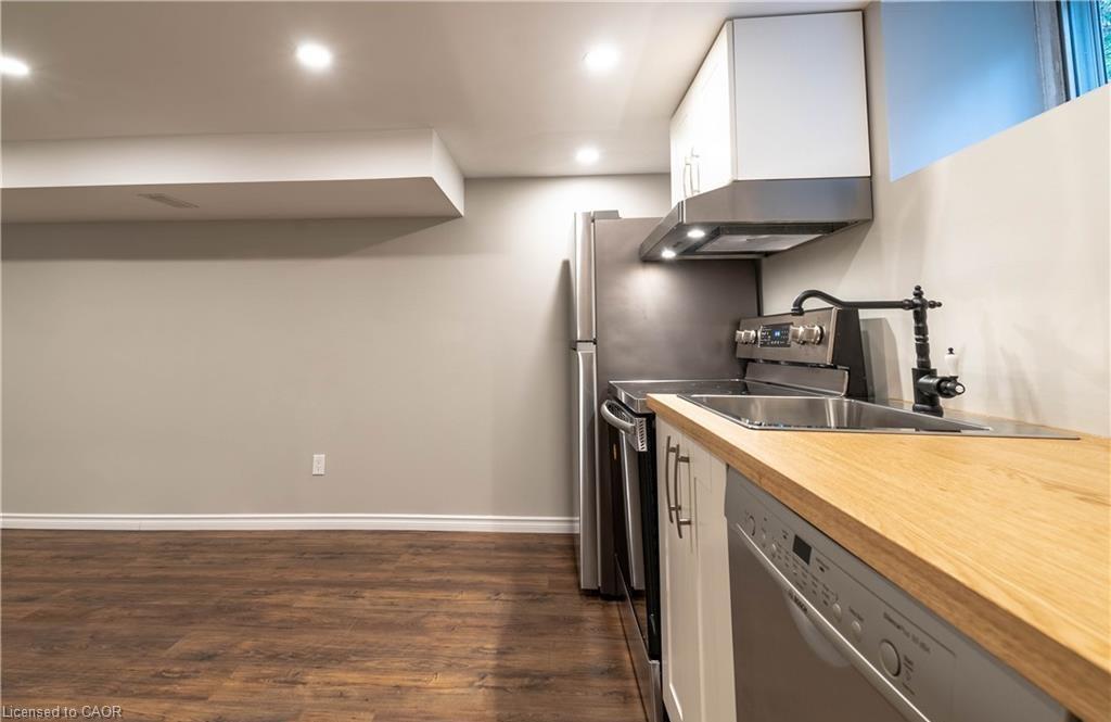 Unit B - 50 Burris Street, Hamilton 3