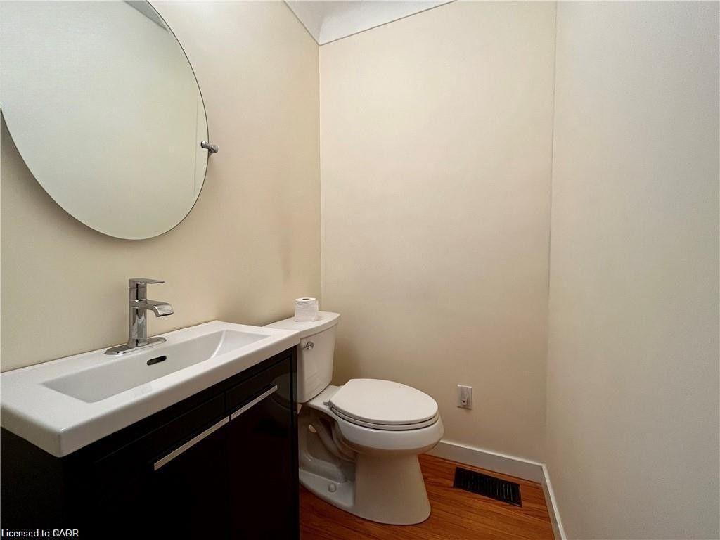 Unit Upper - 694 Niagara Street, St. Catharines 4