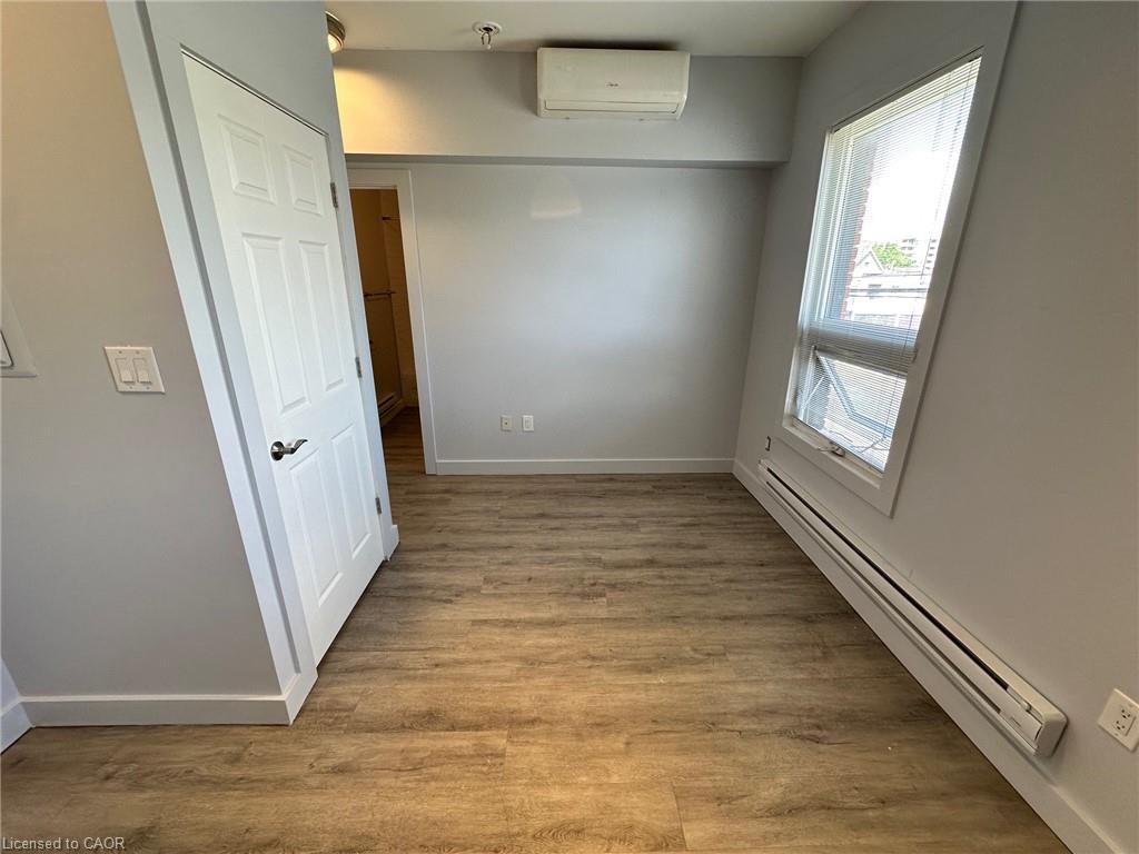 Unit 203 - 161 Wellington Street N, Hamilton 3