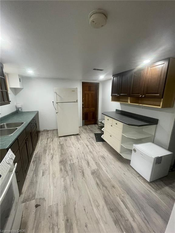 Unit Main - 74 Mcdougall Road, Waterloo 4