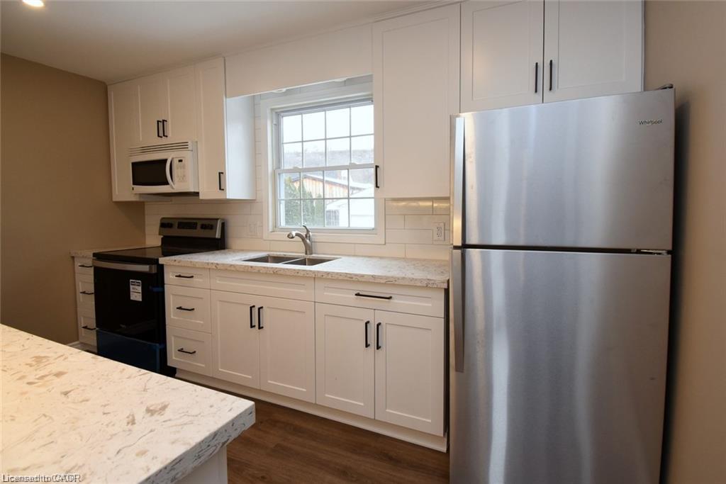 Unit 1 - 342 Rosedale Avenue, Hamilton 3