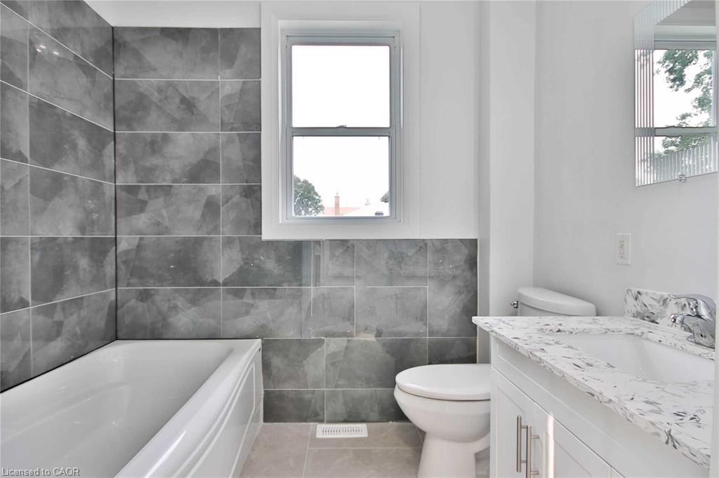 Unit Upper - 549 Waterloo Street, Hamilton 5