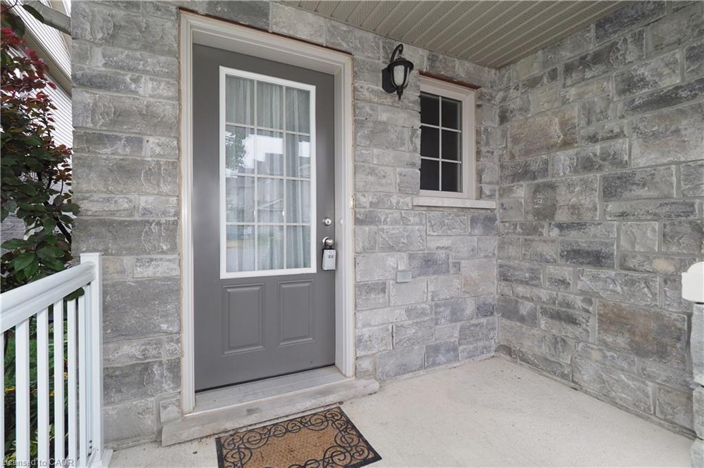 Unit J37 - 7 Upper Mercer Street, Kitchener 4