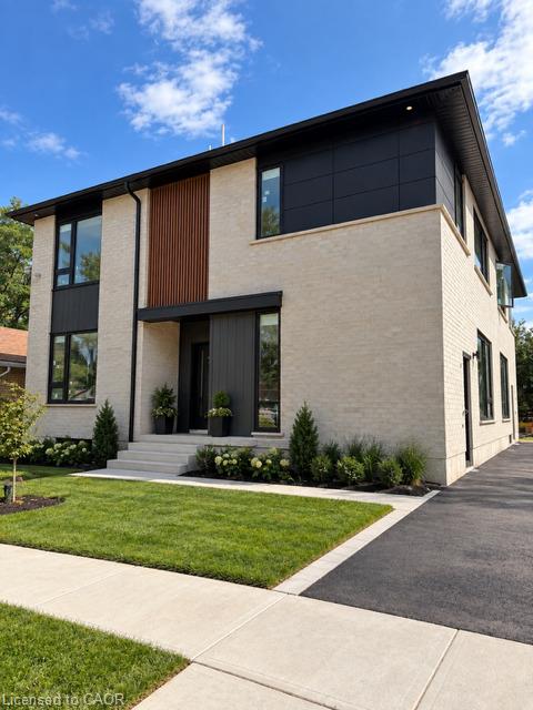 Unit 4 - 95 Franklin Street, Kitchener 1
