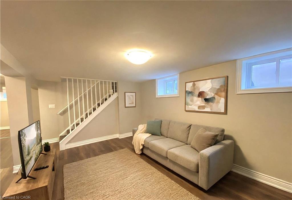 Unit 2 - 275 Nelson Street, Brantford 2
