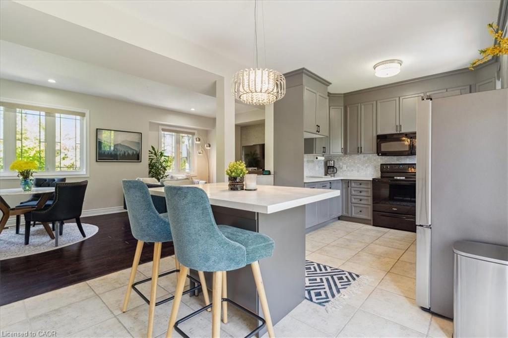 2438 Second Street, Burlington 3