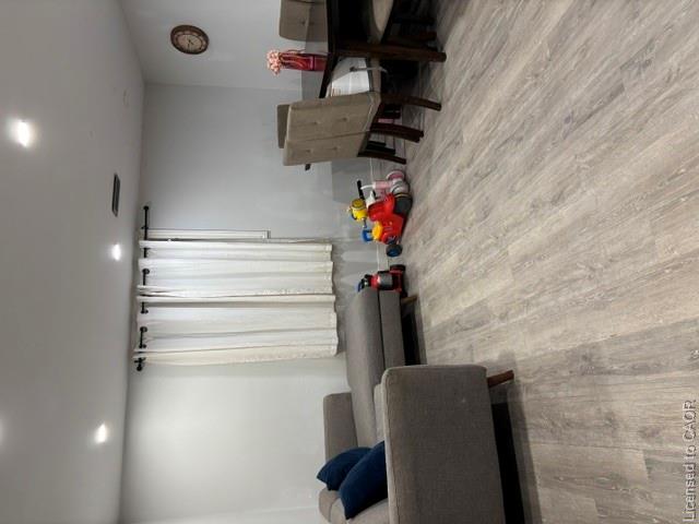 Unit B - 129 Parkdale Avenue S, Hamilton 4