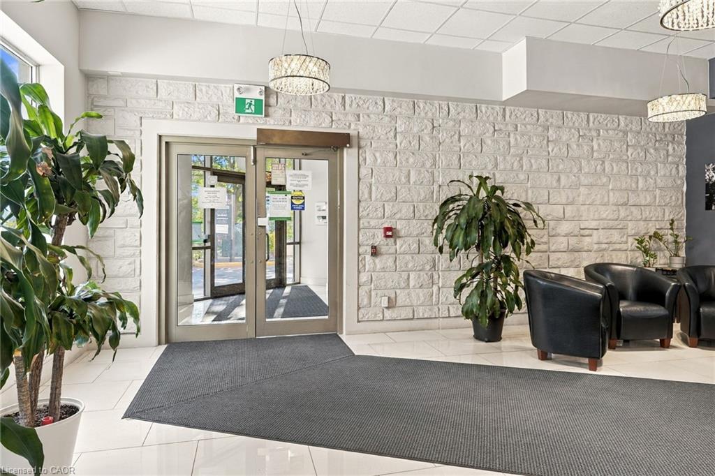 Unit 202 - 149 Main Street W, Hamilton 4