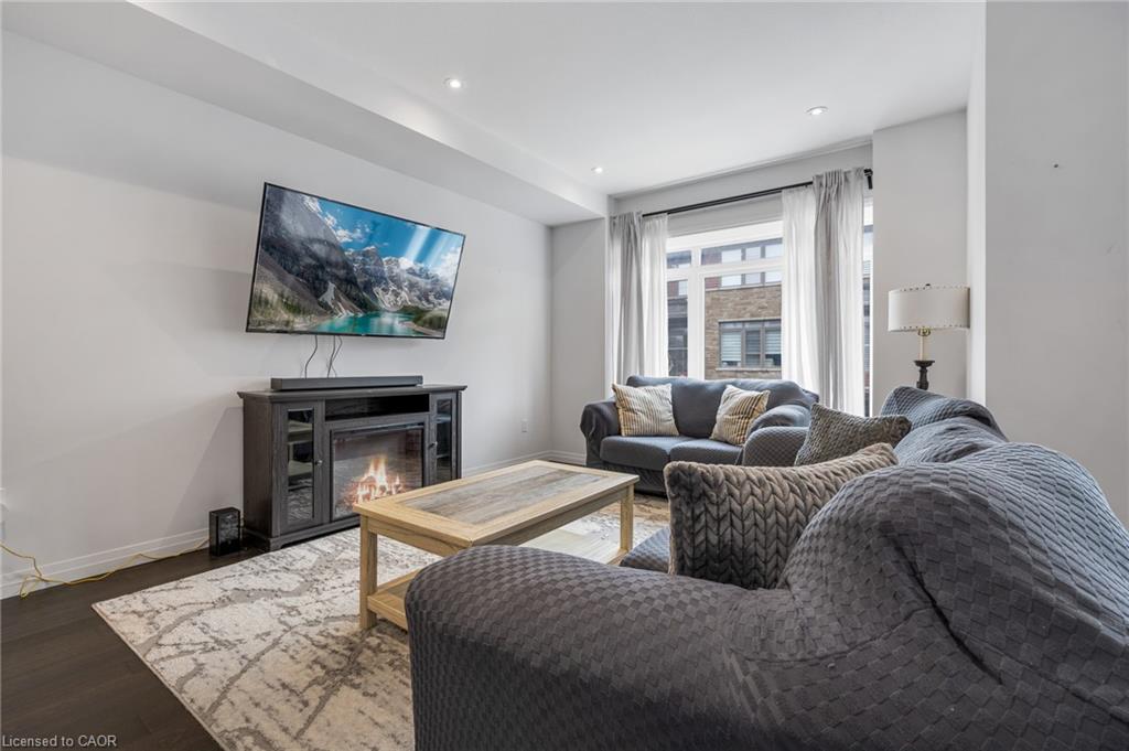 Unit 128 - 30 Times Square Boulevard, Stoney Creek 5