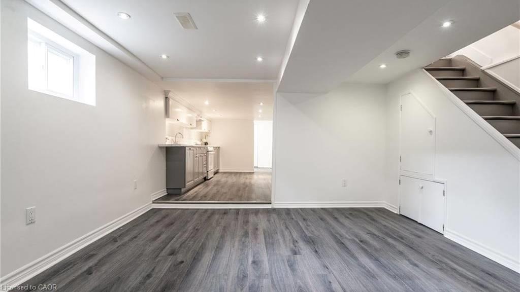 Unit 3 - 43 Crooks Street, Hamilton 5