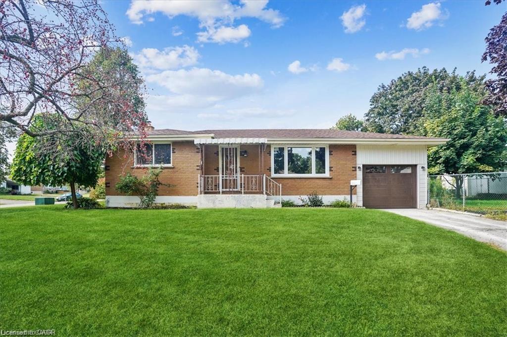 Unit UPPER UNIT - 1 Robroy Court, Brantford 1