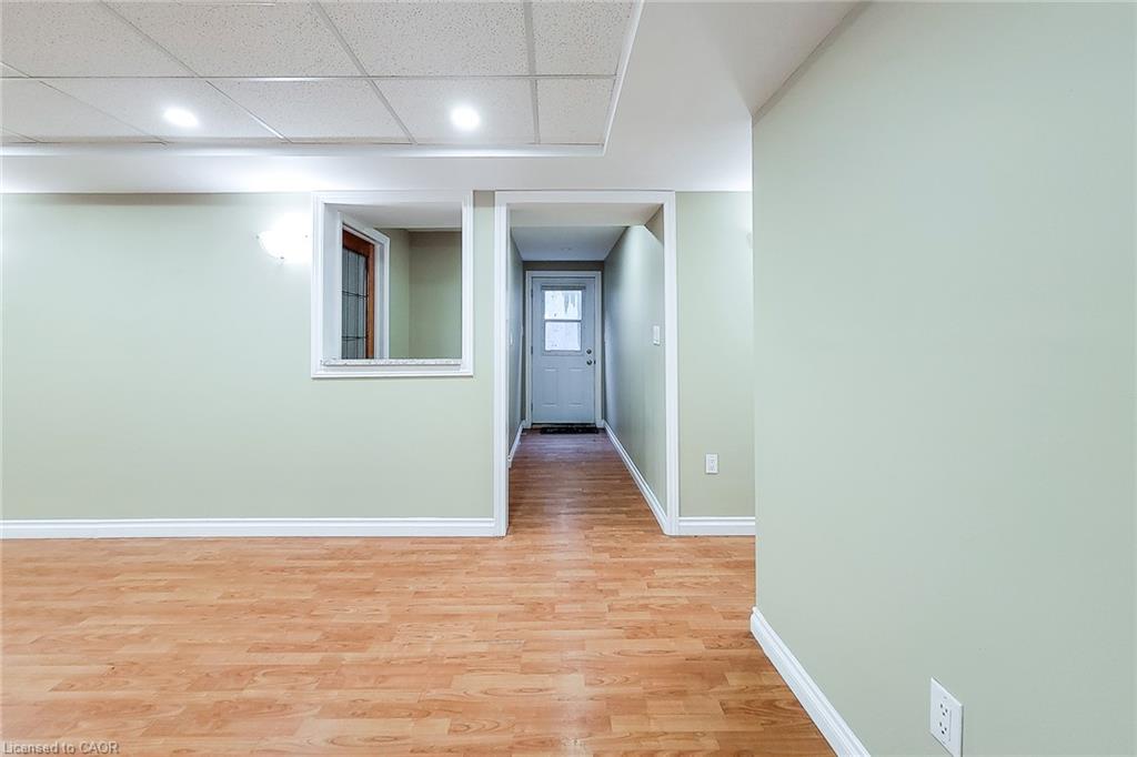Unit 2 Lower - 102 Bonaparte Way, Hamilton 4