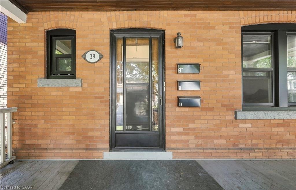 Unit 1 - 39 Garfield Avenue S, Hamilton 2