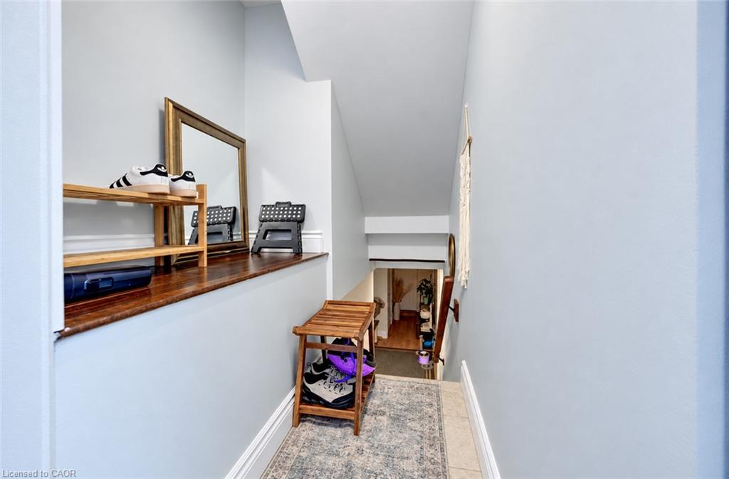 Unit Basement - 38 Highland Road W, Kitchener 4