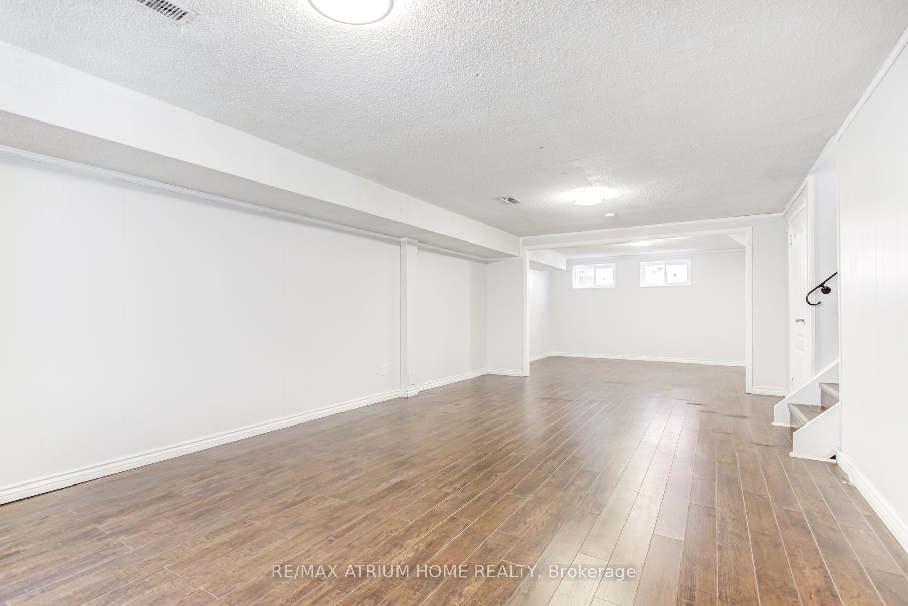 Unit Basement - 18 Arran Crescent, North York 4