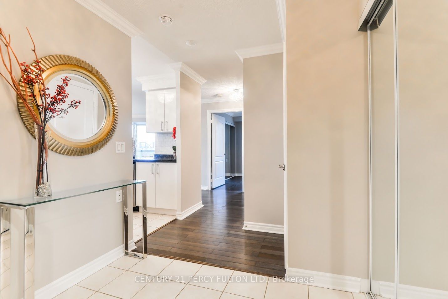 Unit 212 - 1030 SHEPPARD Avenue, North York 5