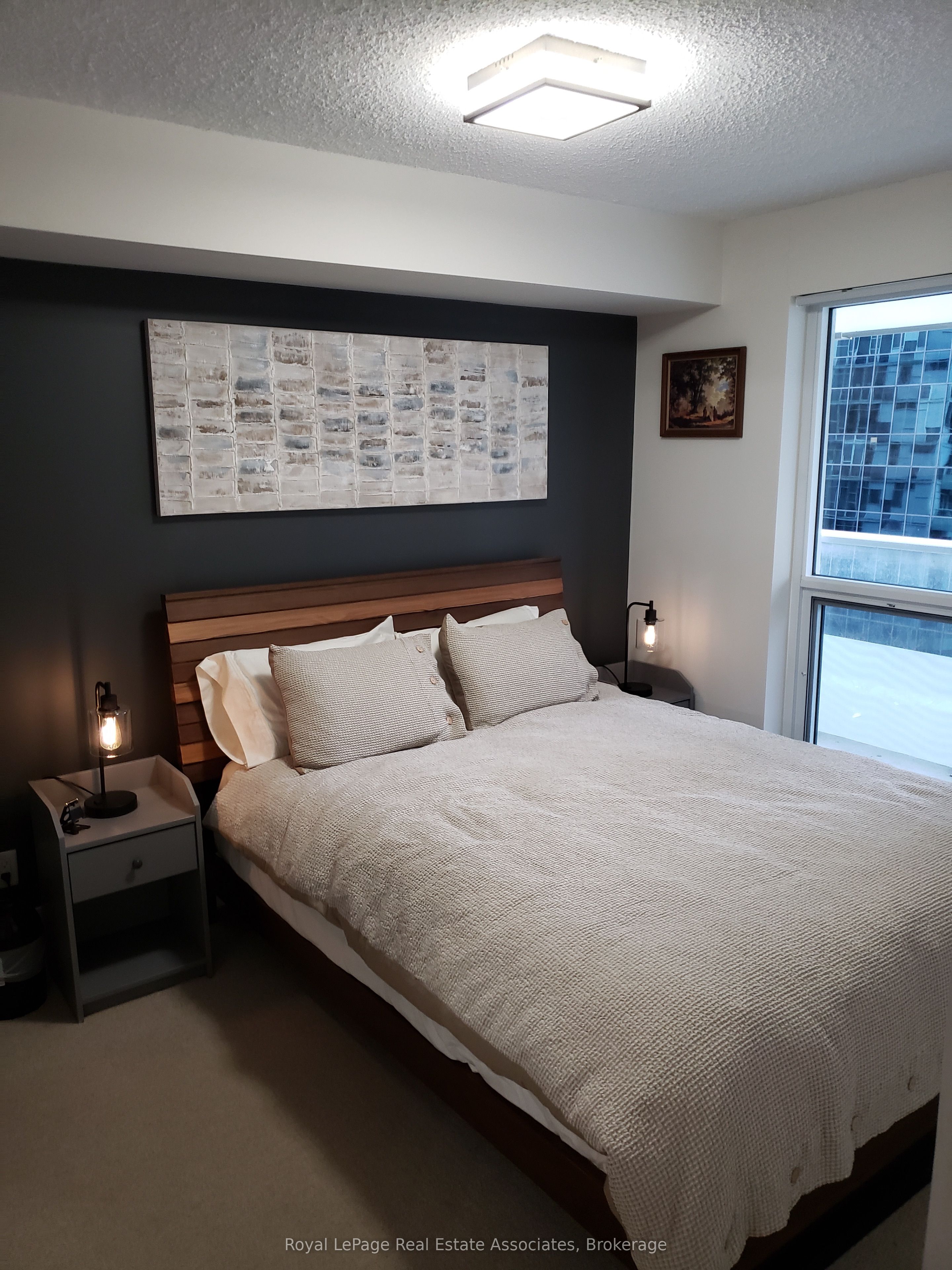 Unit 611 - 300 Front Street W, Toronto 5