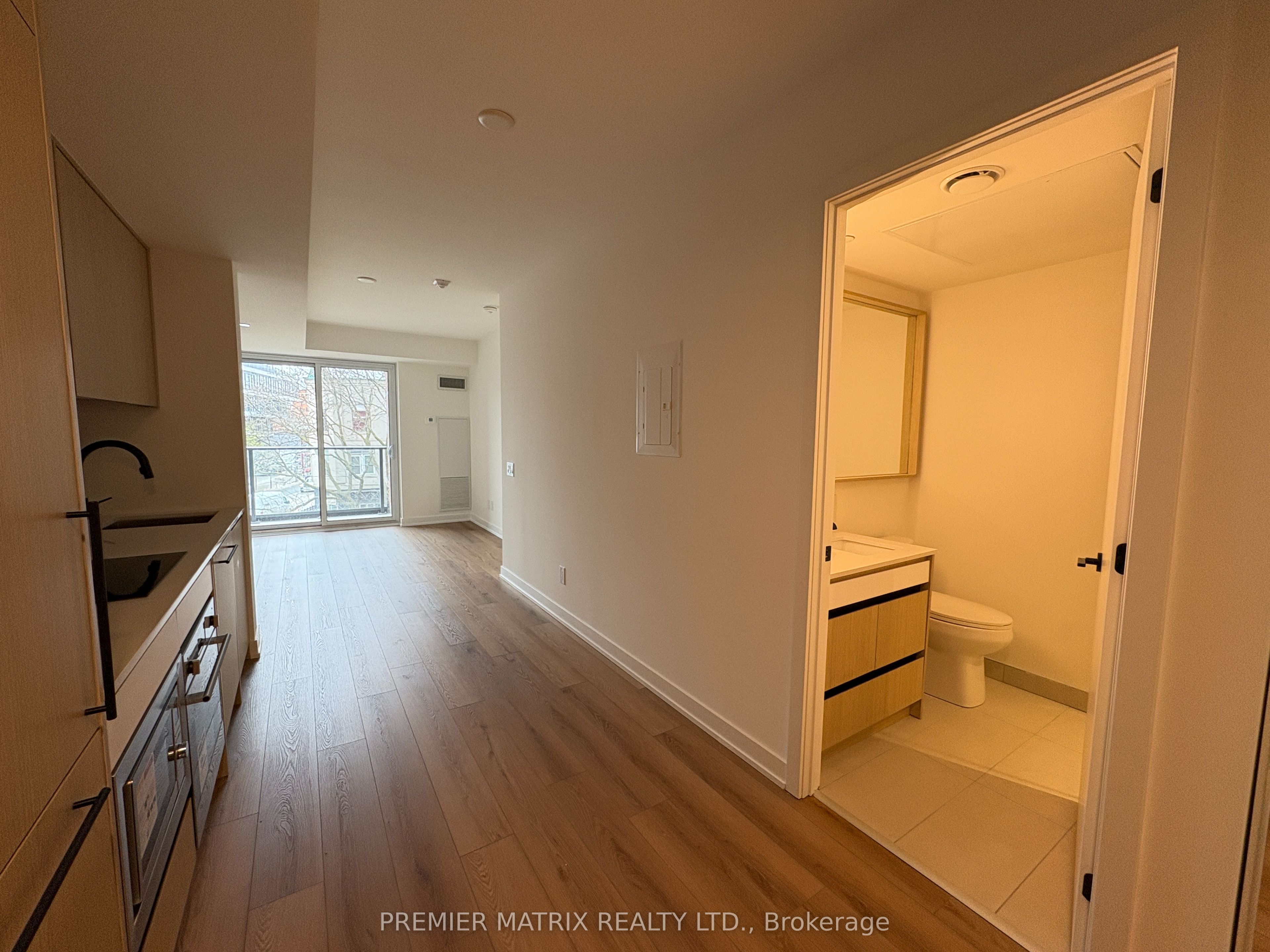 Unit 309 - 5 Lakeview Avenue, Toronto 5