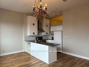 Unit 904 - 700 King Street W, Toronto 2