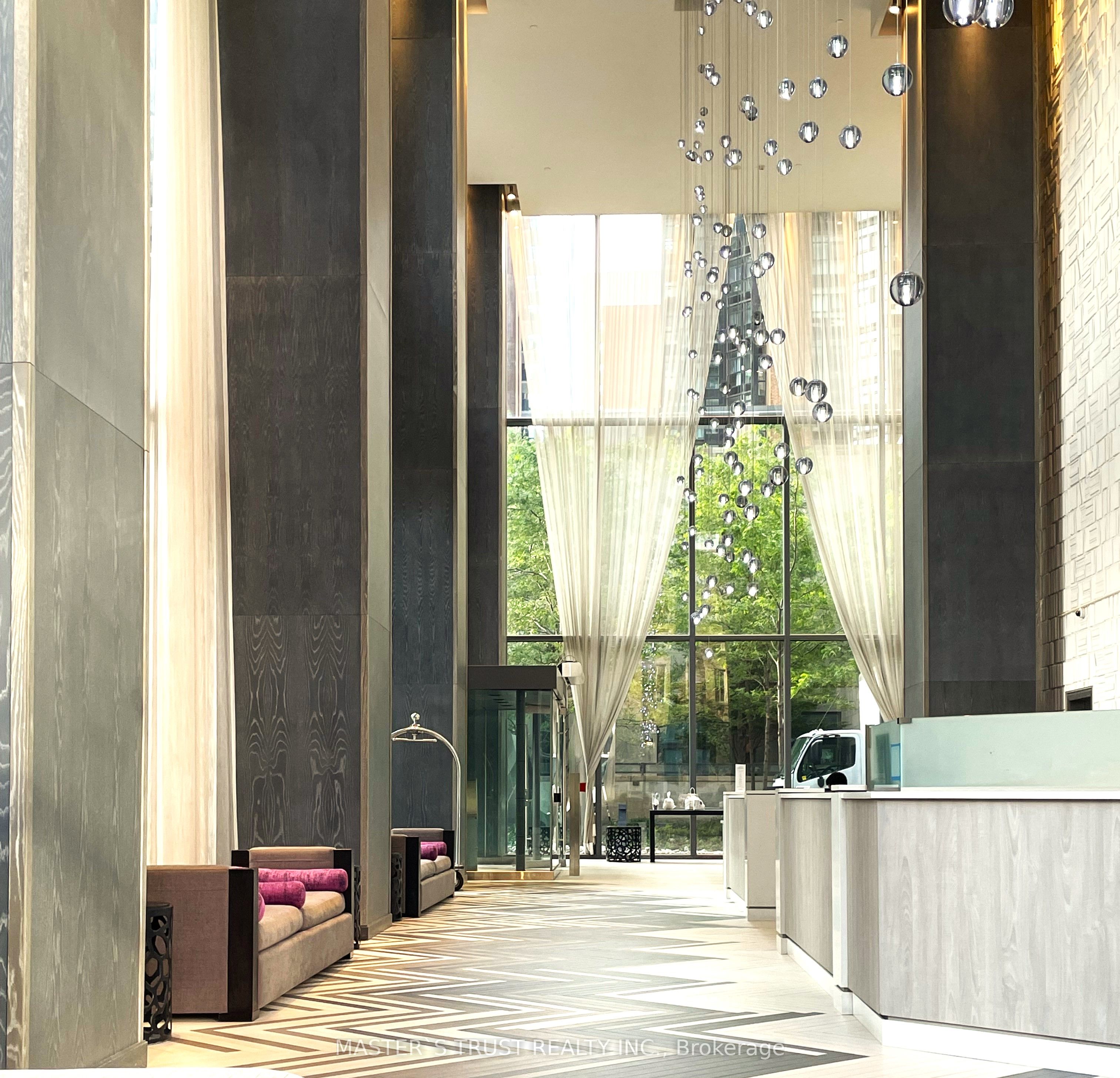 Unit 1109 - 1080 Bay Street, Toronto 4