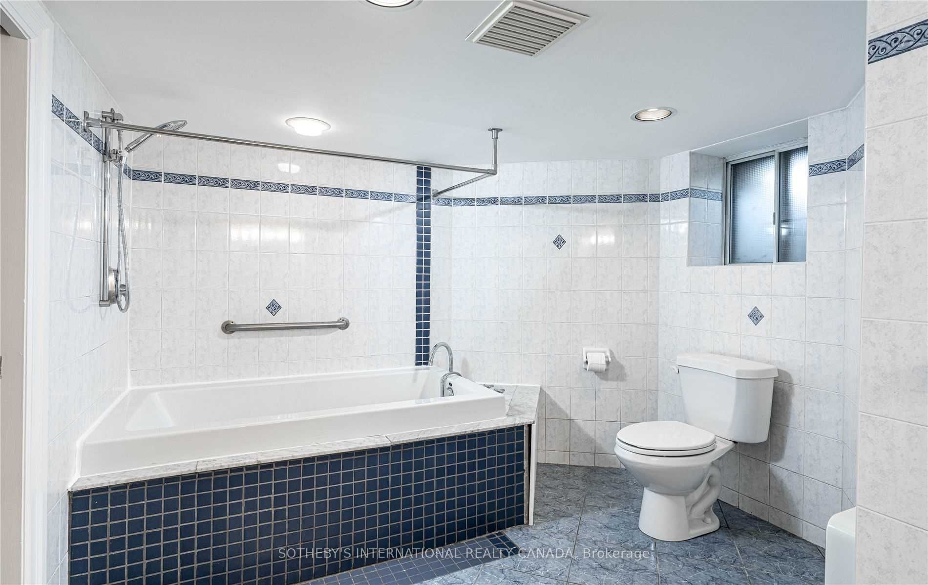 Unit Lower - 213 Shaw Street, Toronto 5