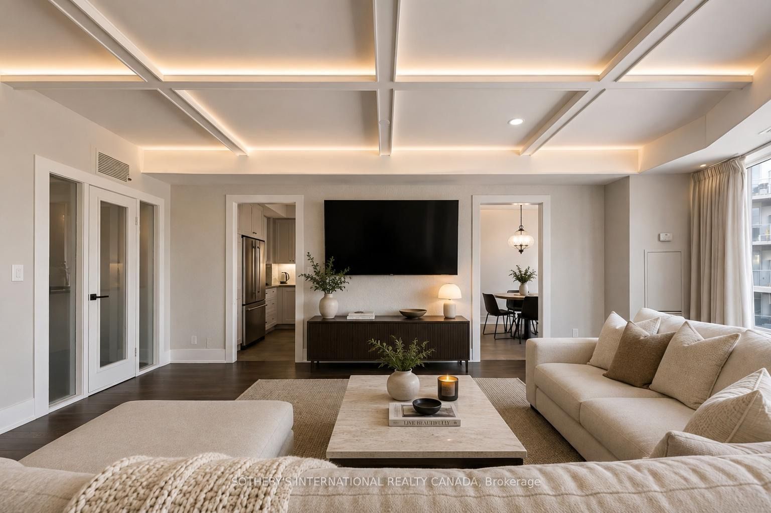 Unit 2301 - 20 Blue Jays Way, Toronto 2