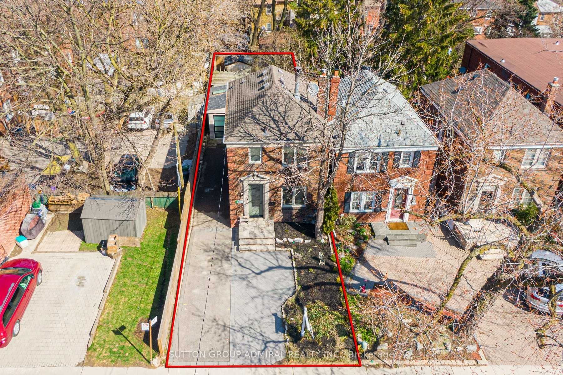 350 Roselawn Avenue, Toronto 3
