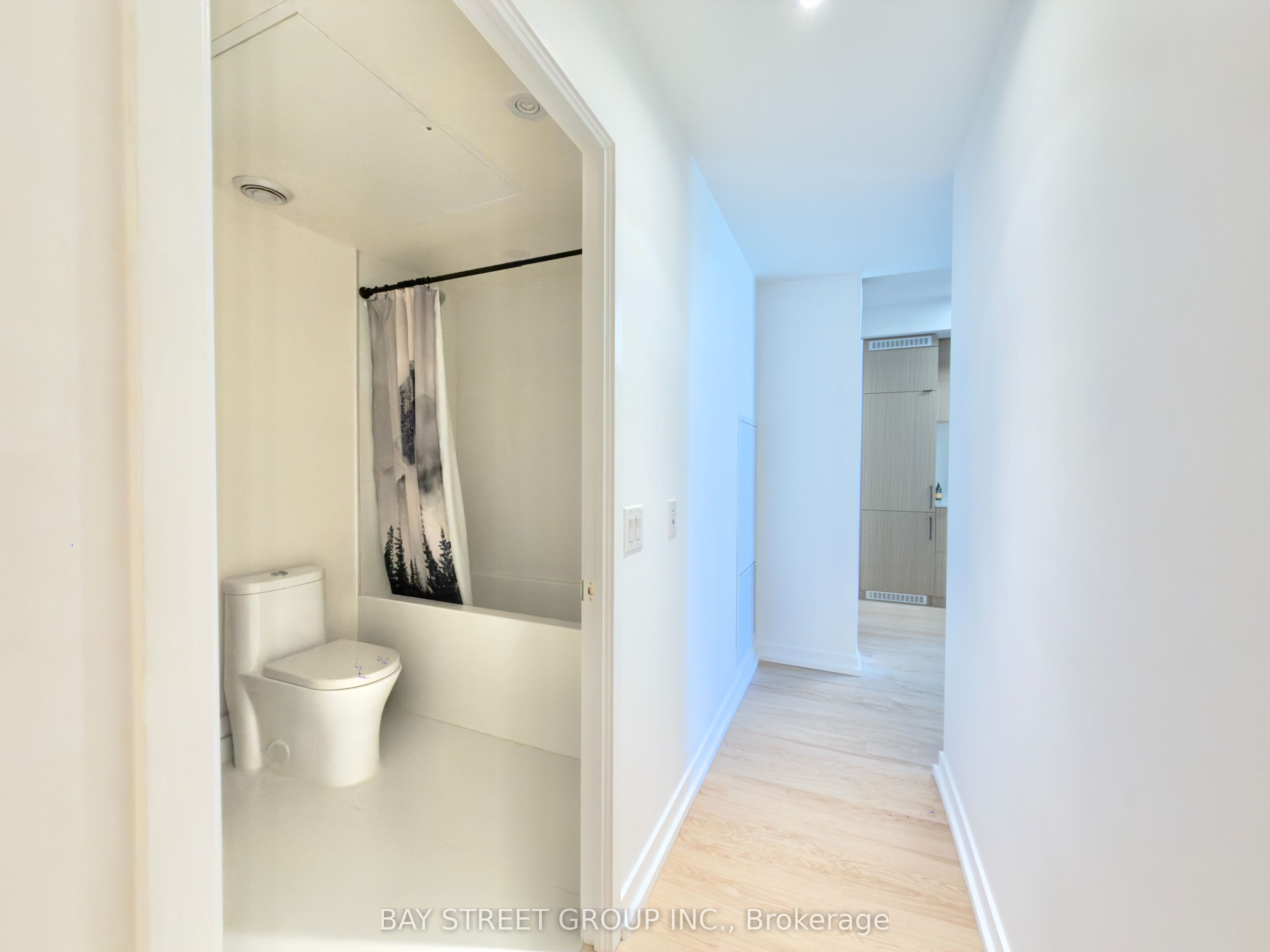 Unit 1119 - 20 Edward Street, Toronto 5