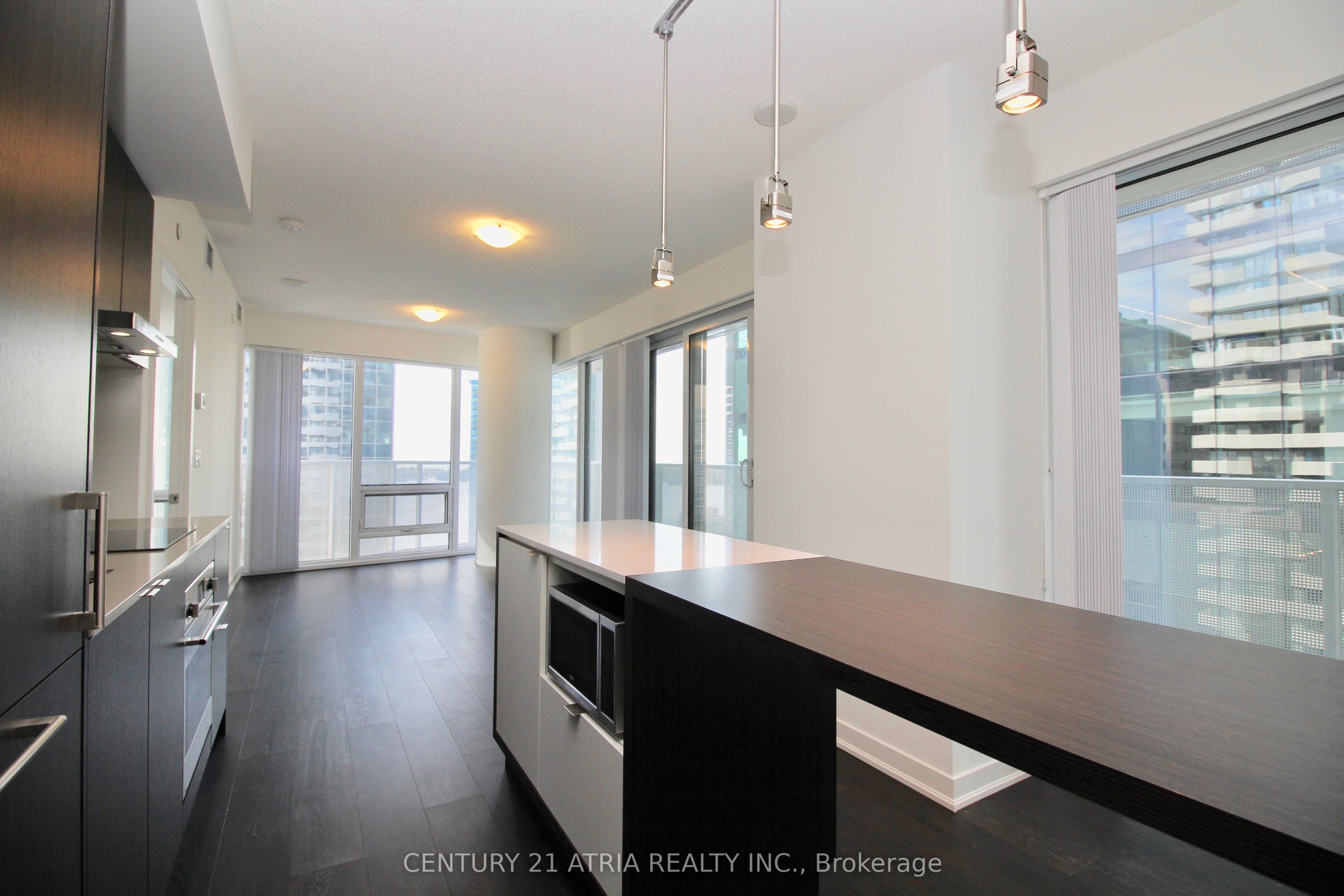 Unit 2510 - 100 Harbour Street, Toronto 5