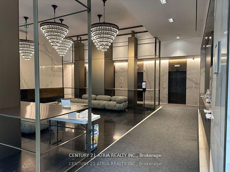 Unit 1611 - 77 Shuter Street, Toronto 5