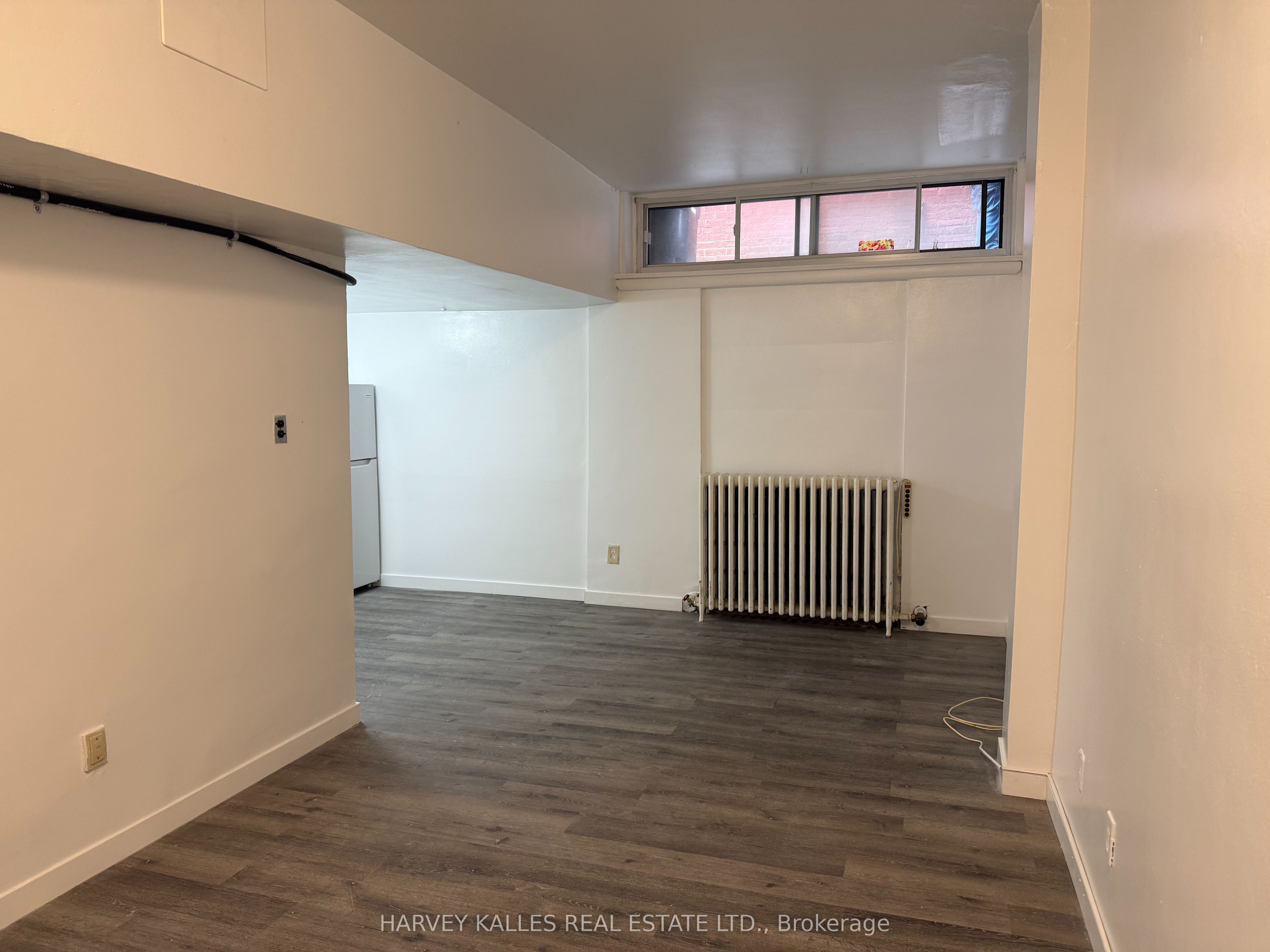 Unit B1 - 1582 Bathurst Street, Toronto 3