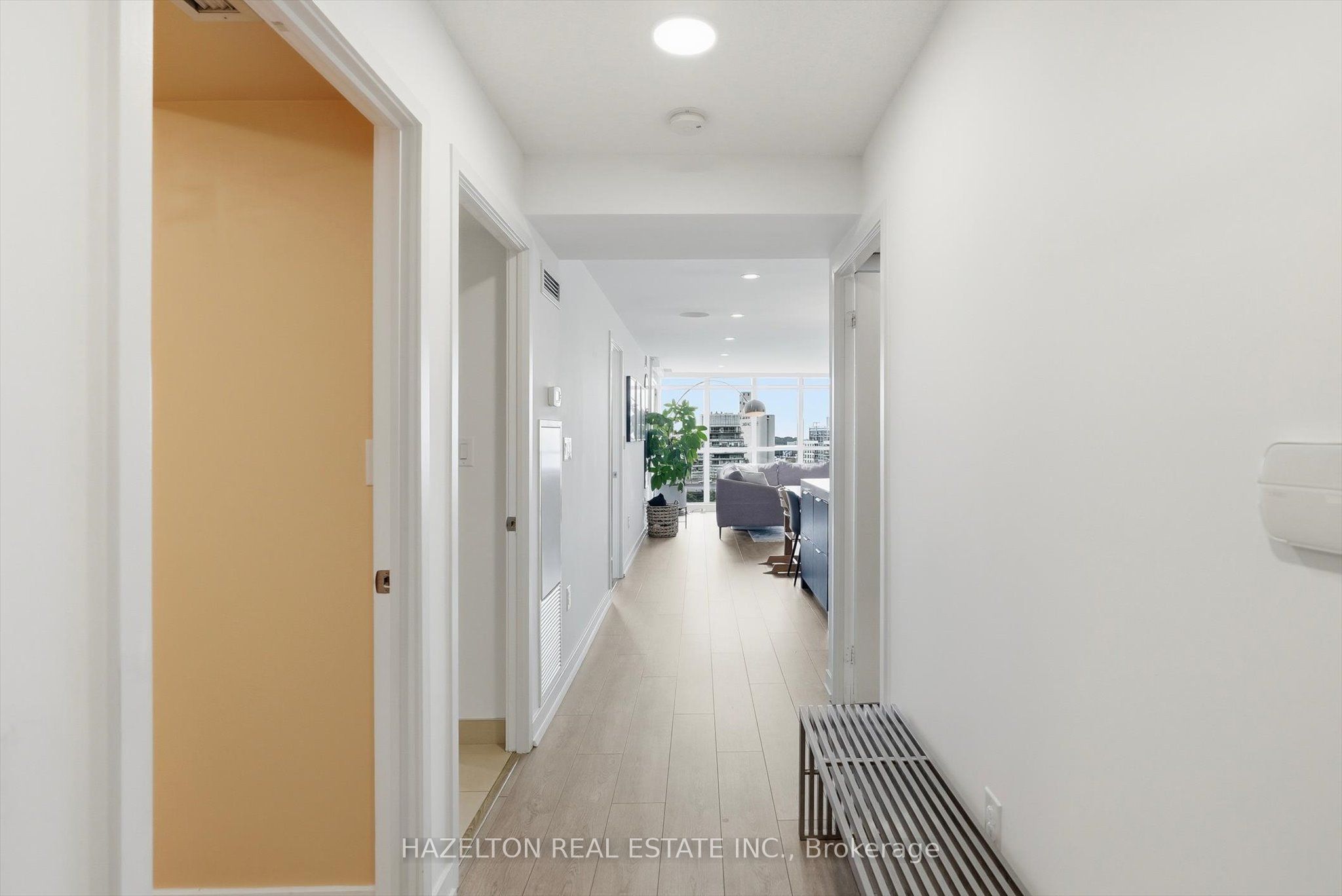 Unit 858 - 151 Dan Leckie Way, Toronto 2