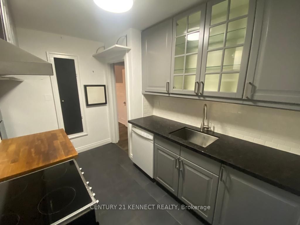 Unit Upper - 1102 Avenue Road, Toronto 5
