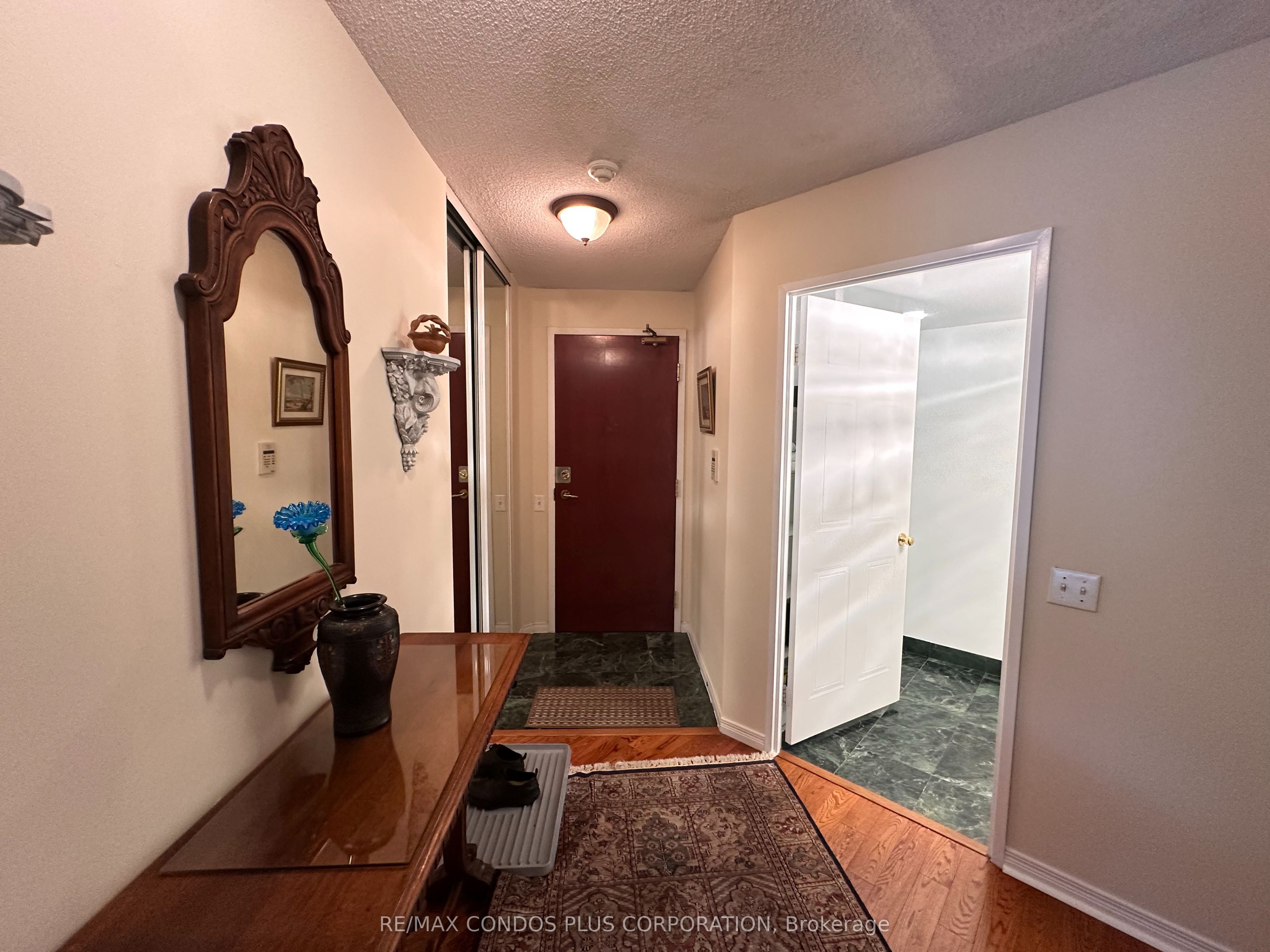 Unit 905 - 750 Bay Street, Toronto 2