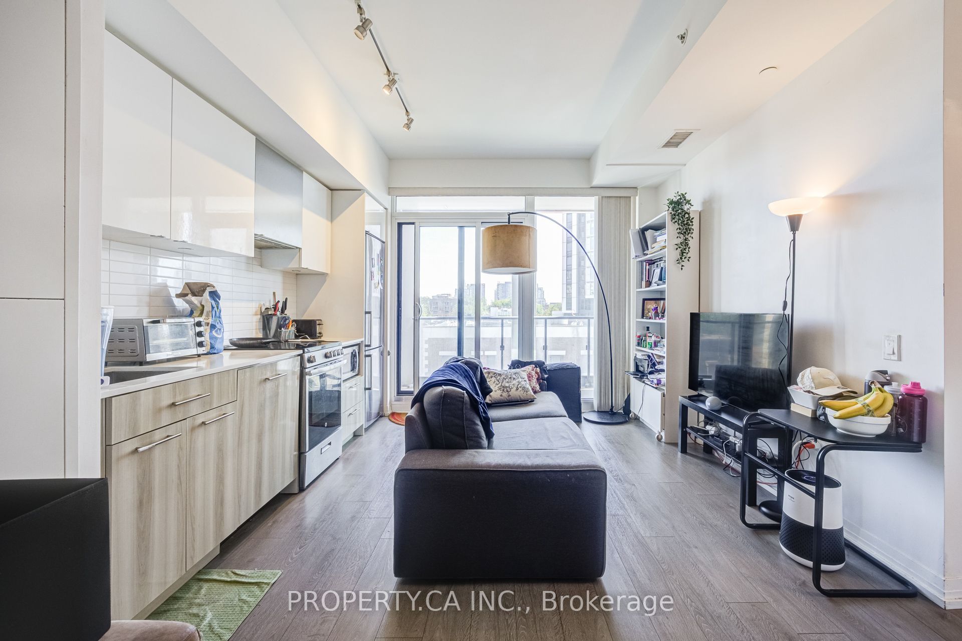 Unit 403 - 251 Jarvis Street, Toronto 3