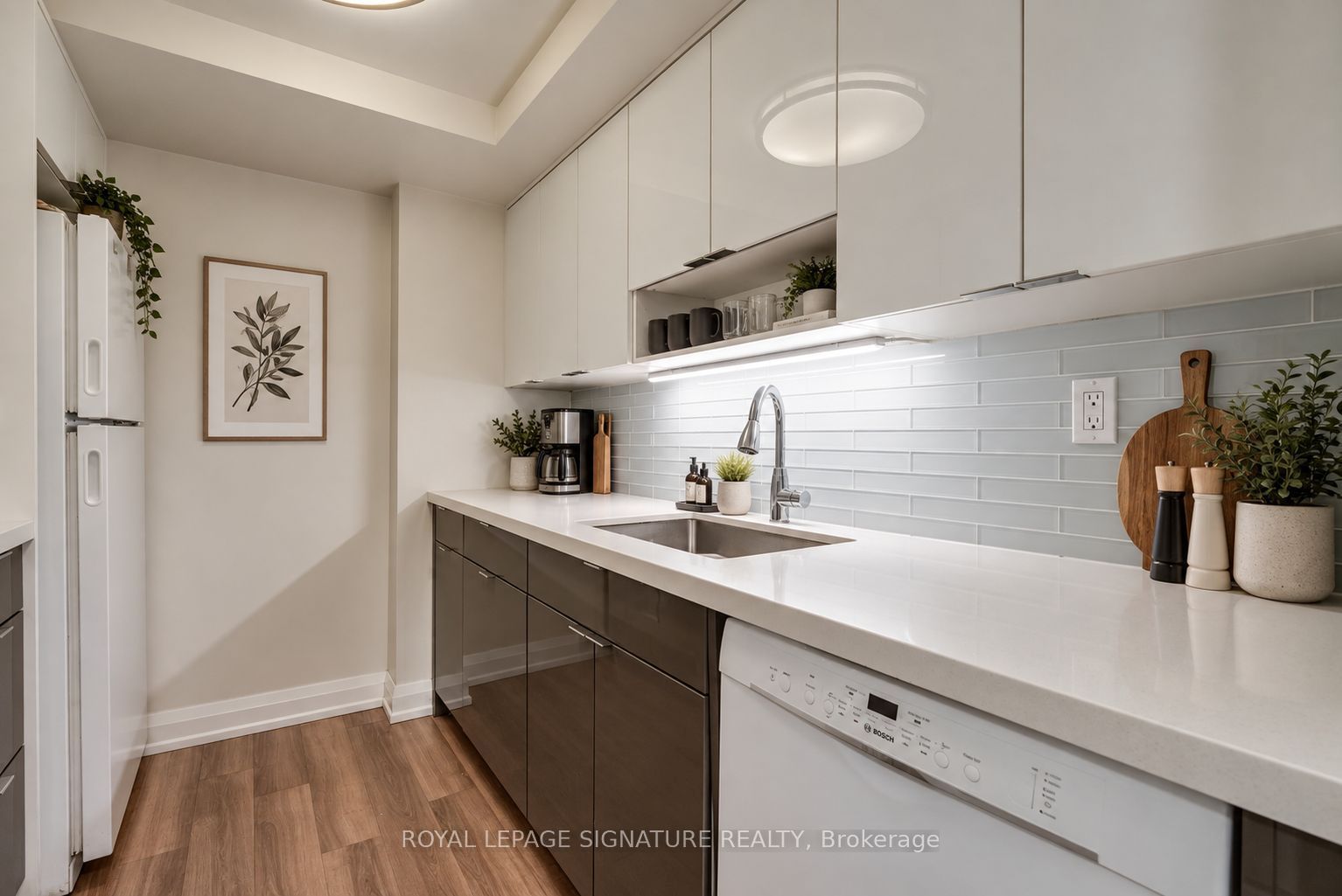 Unit 302 - 222 The Esplanade, Toronto 5